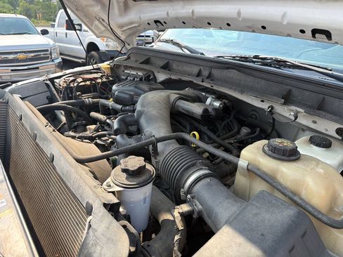 Used 2013 Ford F450 XL w/ Heavy Service Suspension Pkg RWD image 24