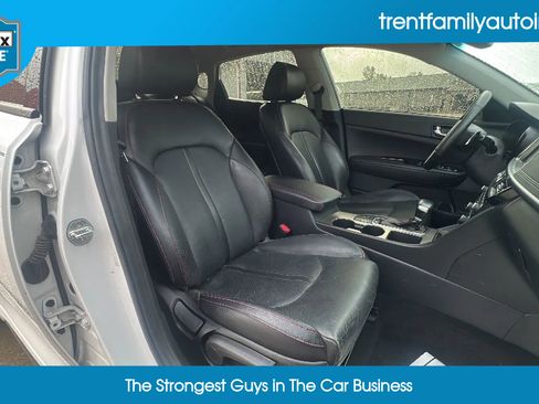 Used 2017 Kia Optima SX image 41