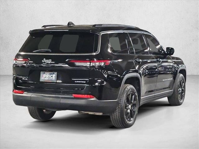 Used 2023 Jeep Grand Cherokee L Limited AWD/4WD image 5