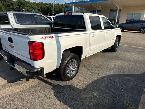 Used 2017 Chevrolet Silverado 1500 LT w/ All Star Edition AWD/4WD image 5