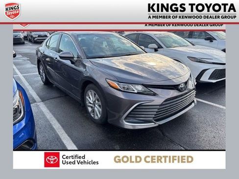 Used 2023 Toyota Camry LE image 1