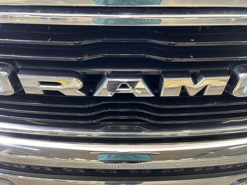 Used 2020 RAM 1500 Big Horn AWD/4WD image 10