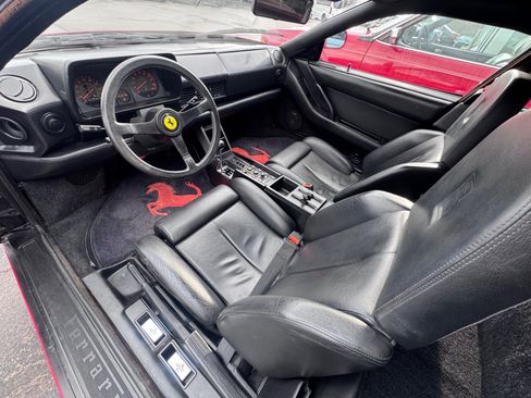 Used 1990 Ferrari Testarossa RWD image 4