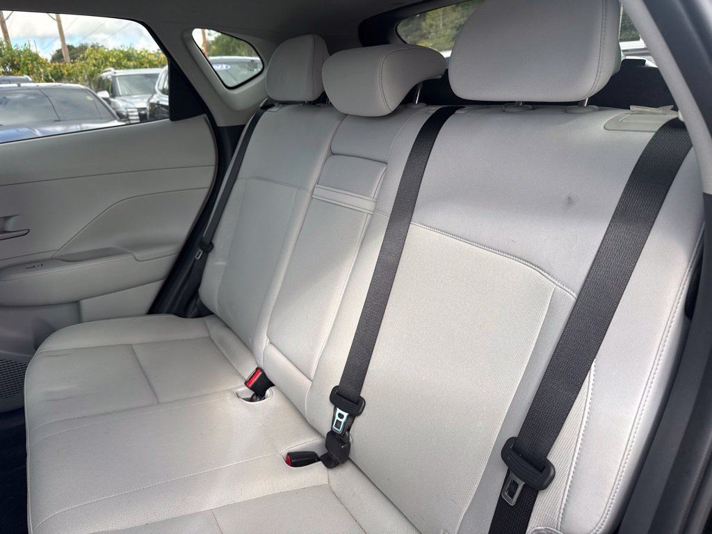 Used 2024 Hyundai Kona SEL w/ Convenience Package AWD/4WD image 17