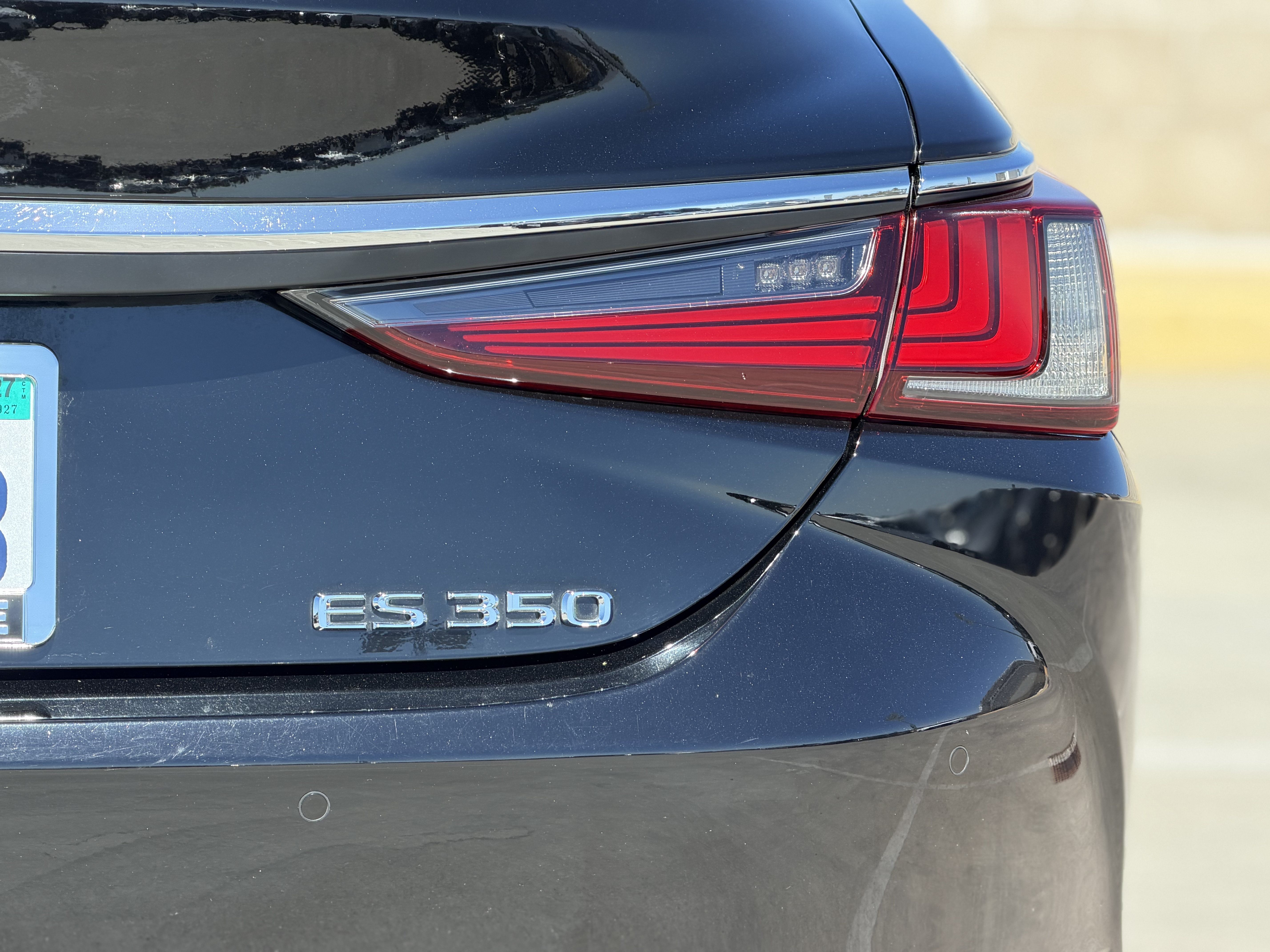 Certified 2023 Lexus ES 350 w/ Premium Package FWD image 14