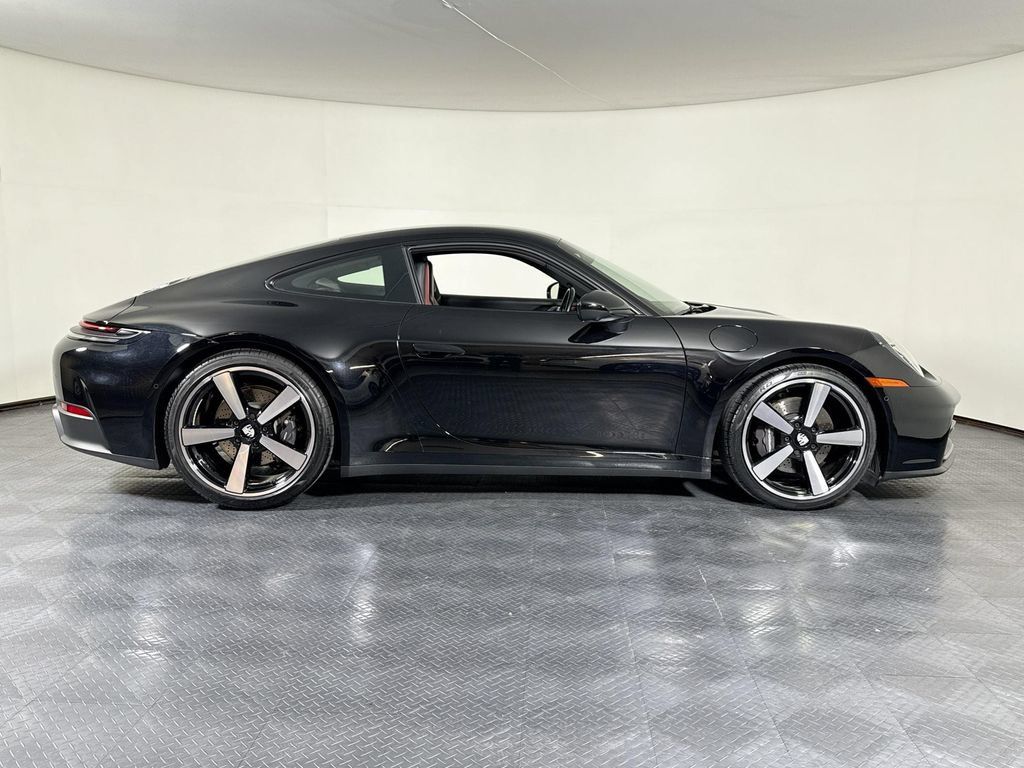 Certified 2025 Porsche 911 Carrera T RWD image 8