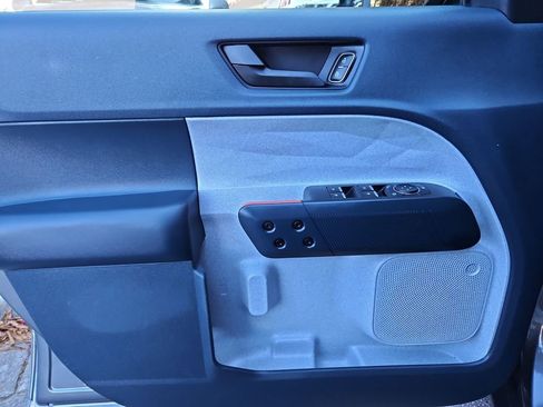 Used 2024 Ford Maverick XLT image 22