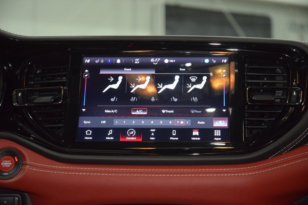 Used 2022 Dodge Durango SRT w/ Premium Interior Group AWD/4WD image 33