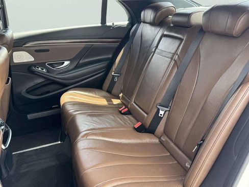 Used 2018 Mercedes-Benz S 450 Sedan image 33