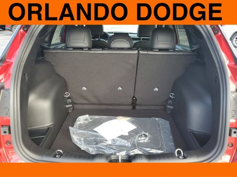 New 2026 Jeep Compass Latitude image 9