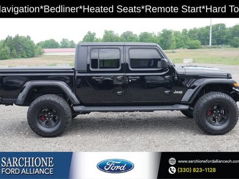 Used 2020 Jeep Gladiator Overland AWD/4WD image 1