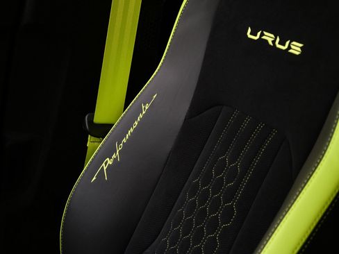 Used 2024 Lamborghini Urus Performante image 29