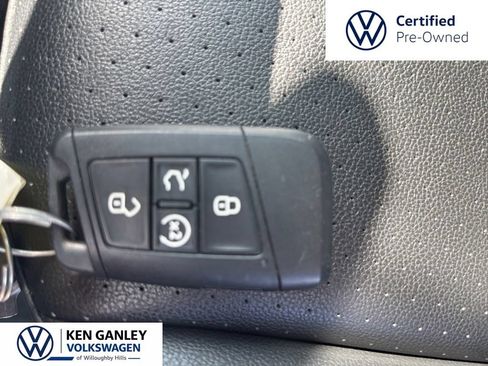 Used 2024 Volkswagen Tiguan SE R-Line AWD/4WD image 29