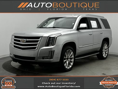 Used 2019 Cadillac Escalade Luxury image 1
