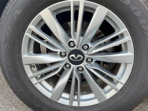 Used 2019 INFINITI QX80 Luxe w/ 22" Wheel Package RWD image 29