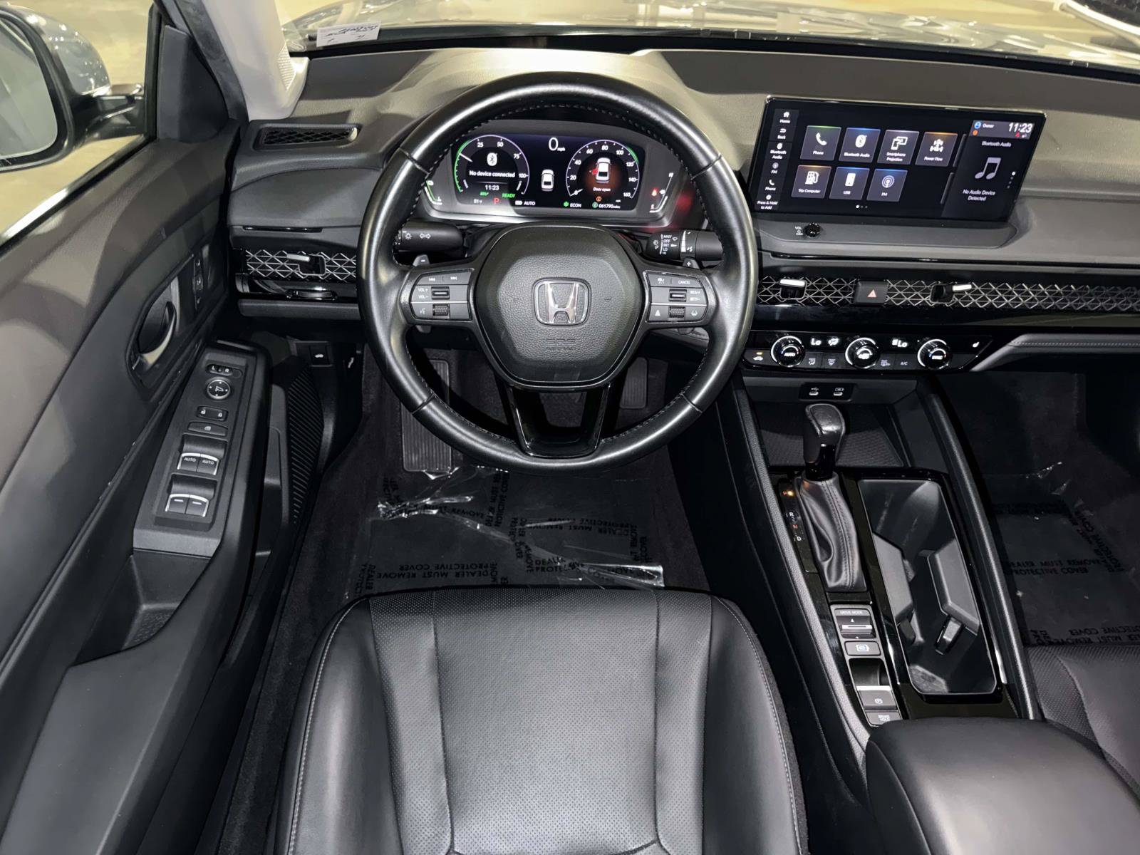 Used 2023 Honda Accord EX-L image 4
