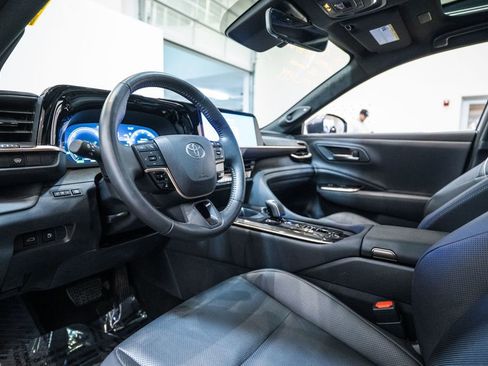 Certified 2024 Toyota Crown Limited image 4