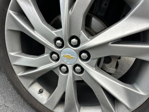 Used 2020 Chevrolet Blazer Premier w/ Driver Confidence II Package image 17