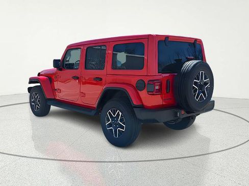 New 2026 Jeep Wrangler Unlimited Sahara AWD/4WD image 10