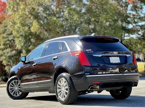 Used 2017 Cadillac XT5 Luxury w/ Driver Awareness Package image 7