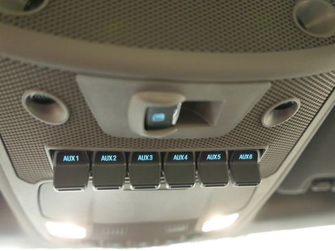 Used 2019 Ford F450 XLT w/ XLT Premium Package image 19