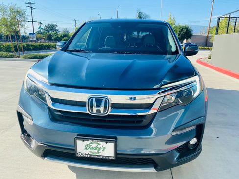 Used 2021 Honda Pilot EX image 3