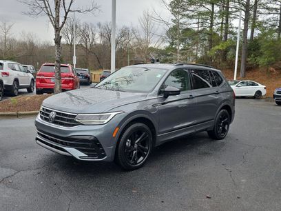 Used 2024 Volkswagen Tiguan SE R-Line