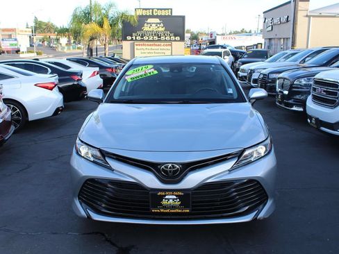 Used 2019 Toyota Camry LE w/ Carpet Mat Package FWD image 3