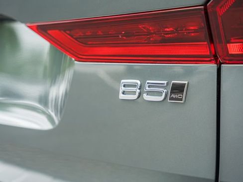 New 2026 Volvo XC60 B5 Ultra w/ Protection Package Premier AWD/4WD image 8