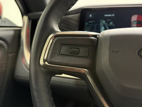 Used 2023 Rivian R1T Adventure AWD/4WD image 25