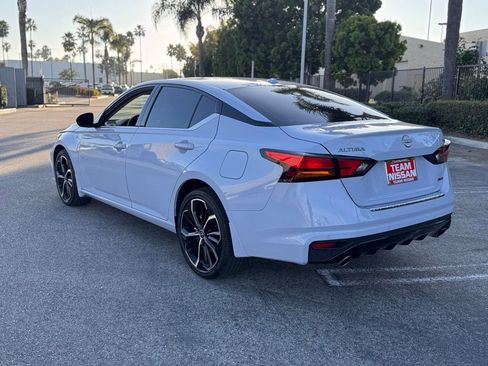 Certified 2023 Nissan Altima 2.5 SR image 6