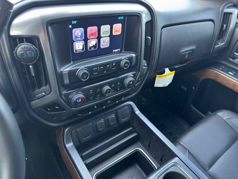 Used 2015 Chevrolet Silverado 1500 LTZ AWD/4WD image 15