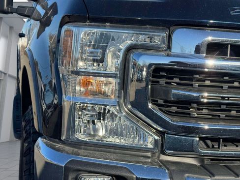 Used 2022 Ford F250 Lariat w/ Tremor Off-Road Package image 6