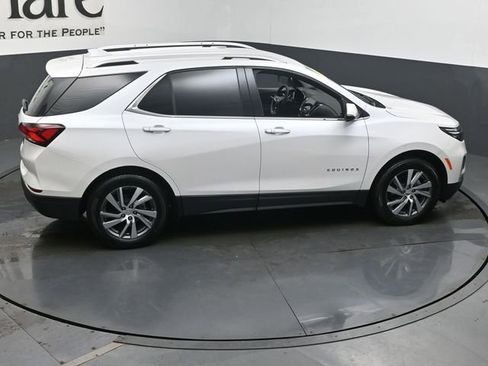 Used 2024 Chevrolet Equinox Premier FWD image 38