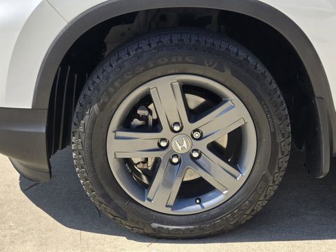 Used 2021 Honda Ridgeline RTL-E image 12