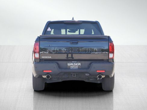 Used 2024 Honda Ridgeline Black Edition image 4
