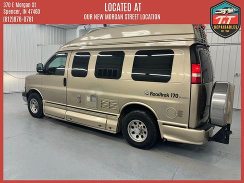 Used 2012 Chevrolet Express 2500 w/ Power Package RWD image 8