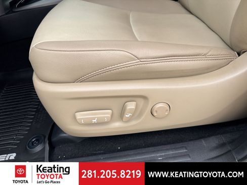 Certified 2020 Toyota 4Runner SR5 Premium w/ Moonroof Package image 14