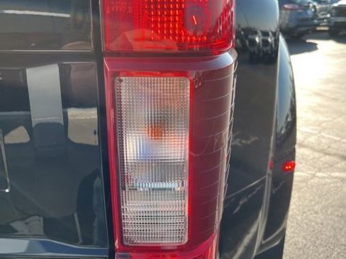 Used 2022 Ford F350 XLT image 42