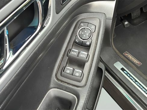 Used 2015 Ford Explorer Sport w/ Equipment Group 401A image 33