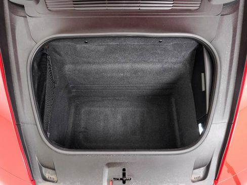 Certified 2022 Porsche 911 Carrera GTS image 32