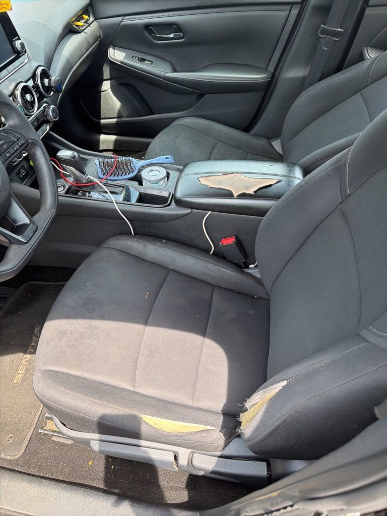 Used 2024 Nissan Sentra S FWD image 9