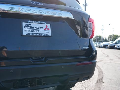 Used 2020 Ford Explorer 4WD w/ Class III Trailer Tow Package image 10
