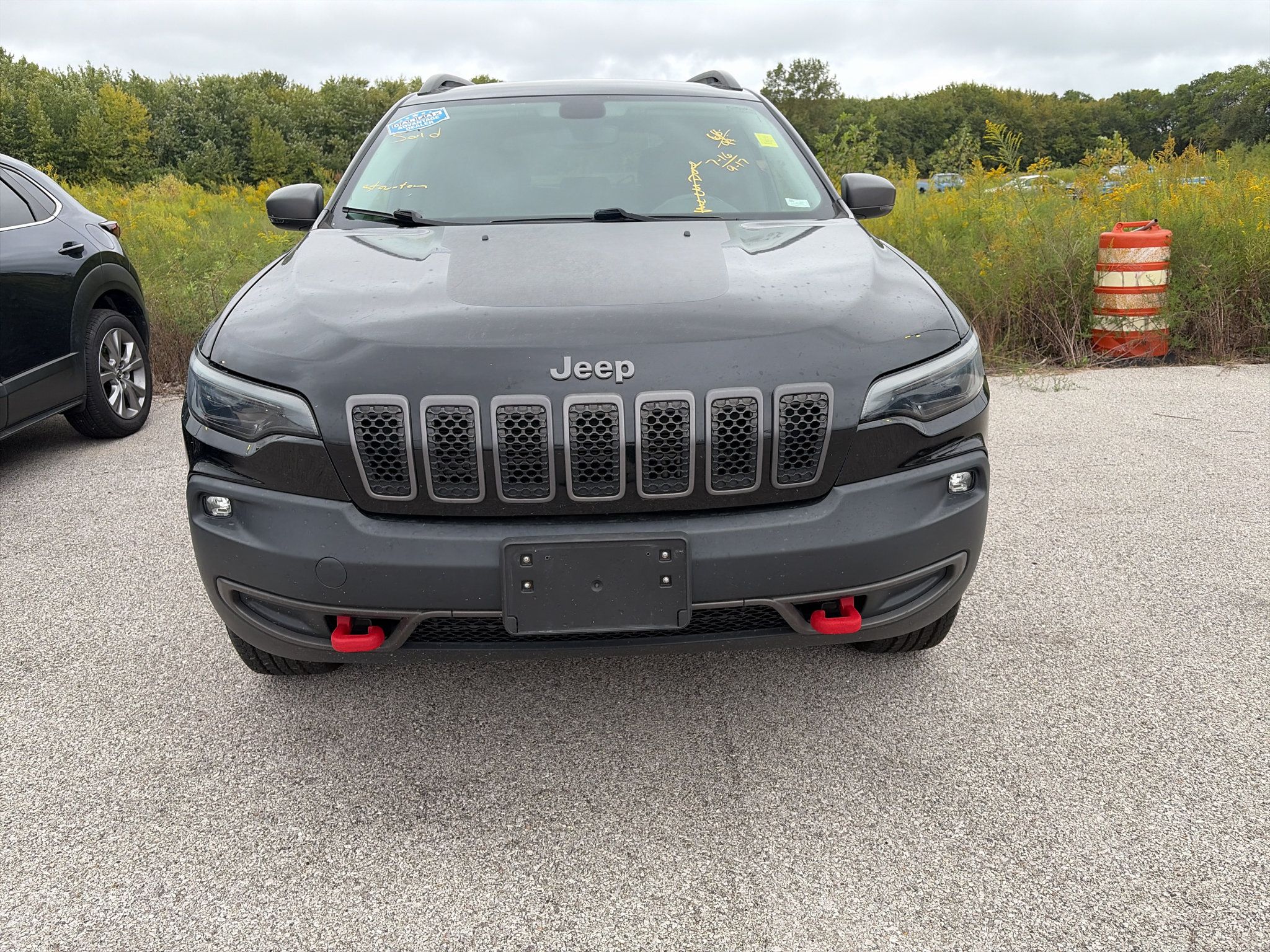 Used 2019 Jeep Cherokee Trailhawk w/ Cold Weather Group AWD/4WD image 7