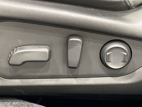 New 2026 Subaru Outback Limited image 12