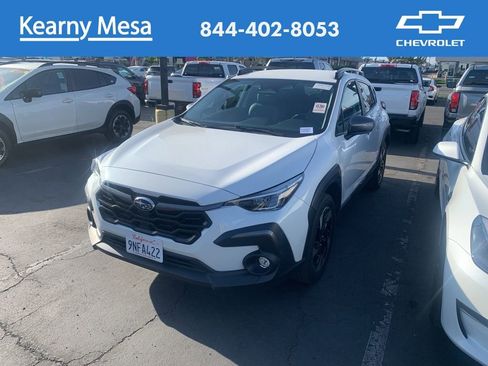 Used 2024 Subaru Crosstrek 2.5i Limited w/ Crosstrek Mirror Package image 1