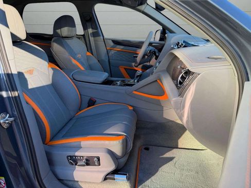 New 2026 Bentley Bentayga Speed image 35