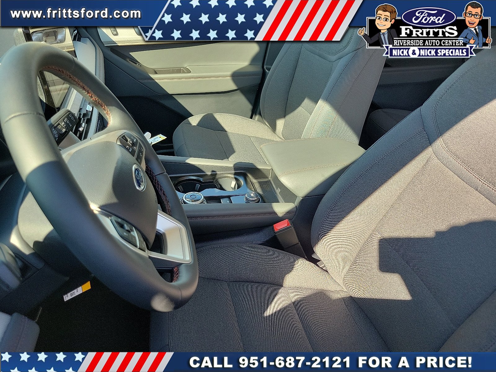 New 2026 Ford Explorer Active RWD image 5
