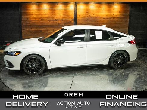 Used 2024 Honda Civic Sport image 1