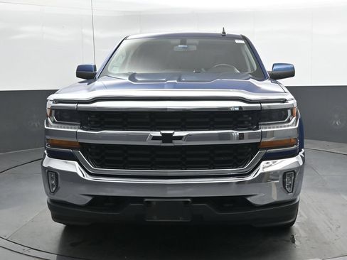 Used 2017 Chevrolet Silverado 1500 LT w/ All Star Edition AWD/4WD image 6